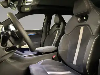 Vehicle image thumbnail, number 9
