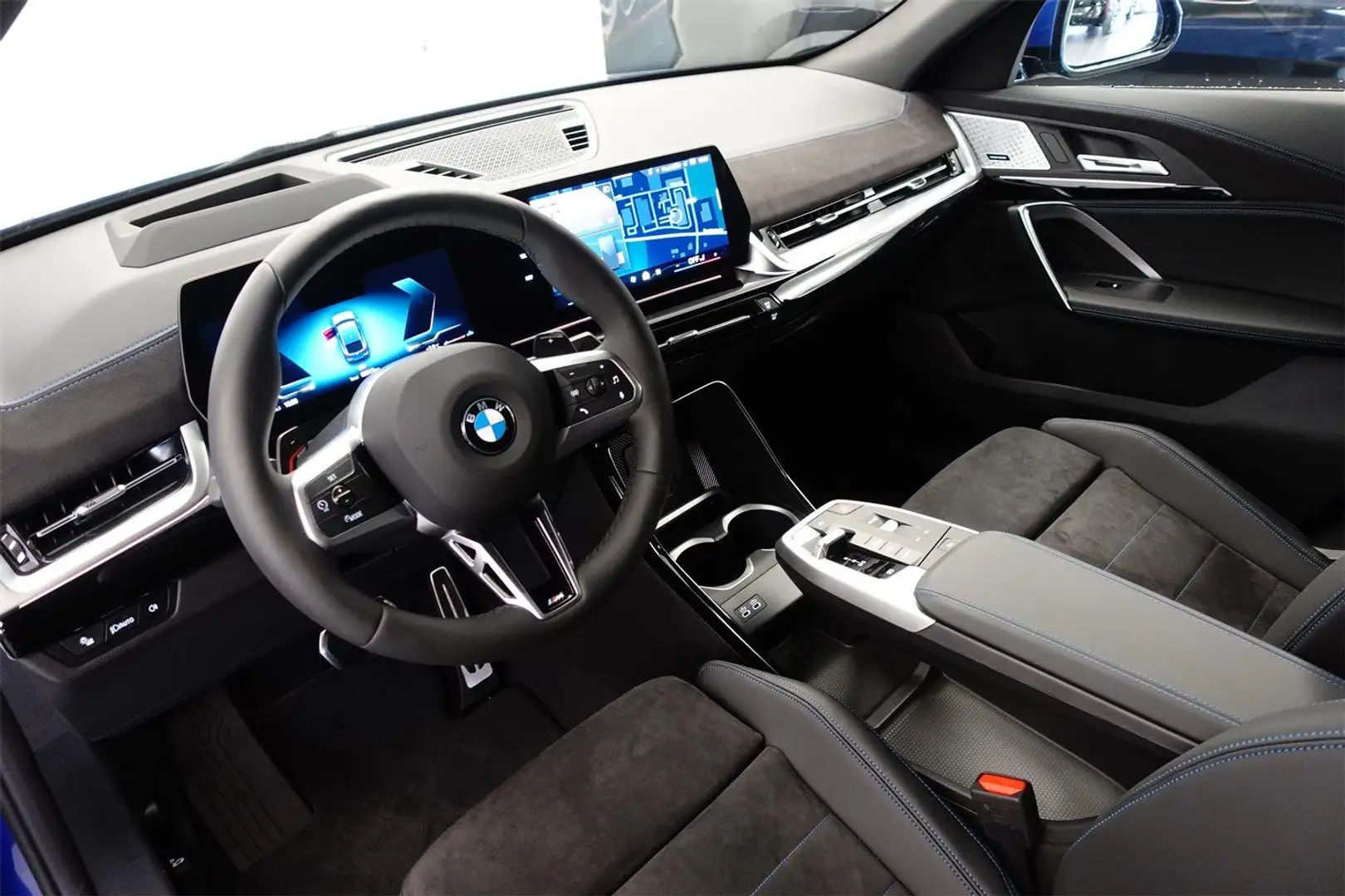Vehicle image, number 8