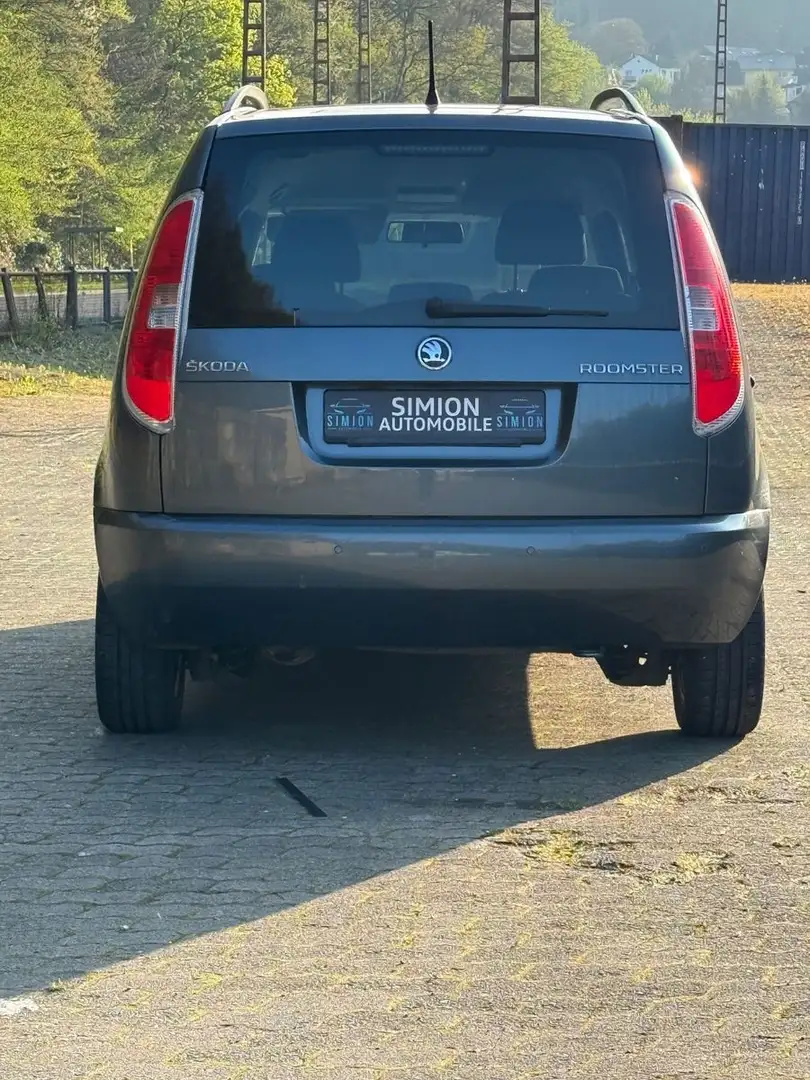 Vehicle image, number 4