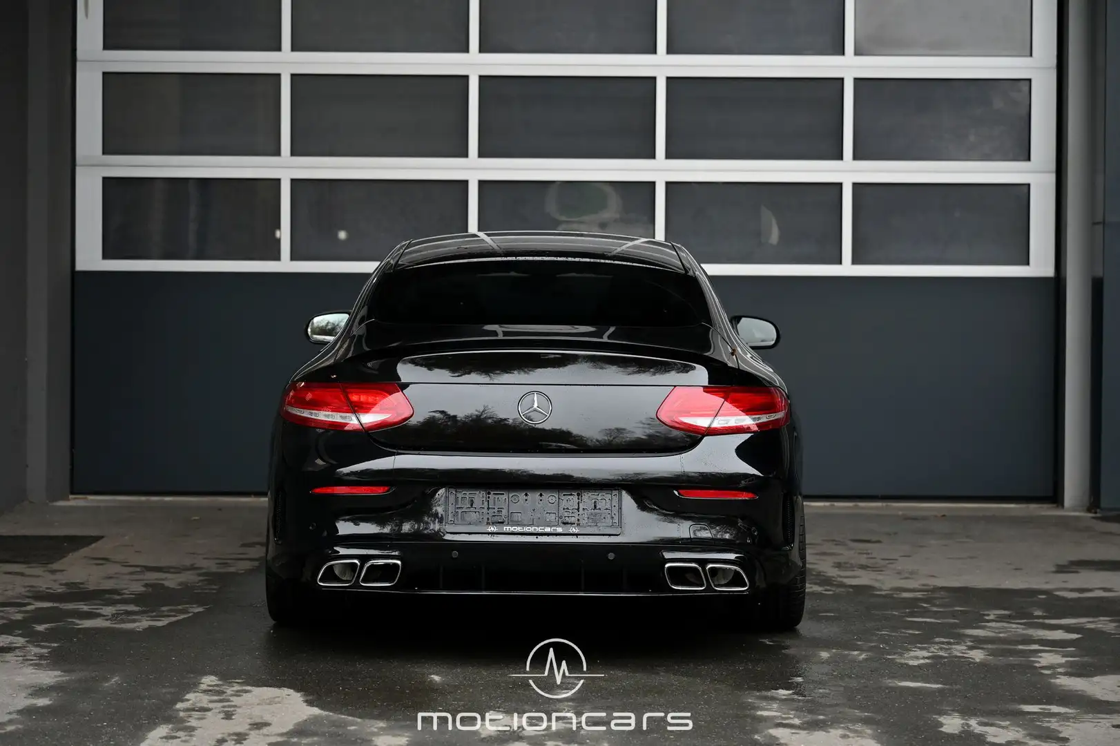 Vehicle image, number 4