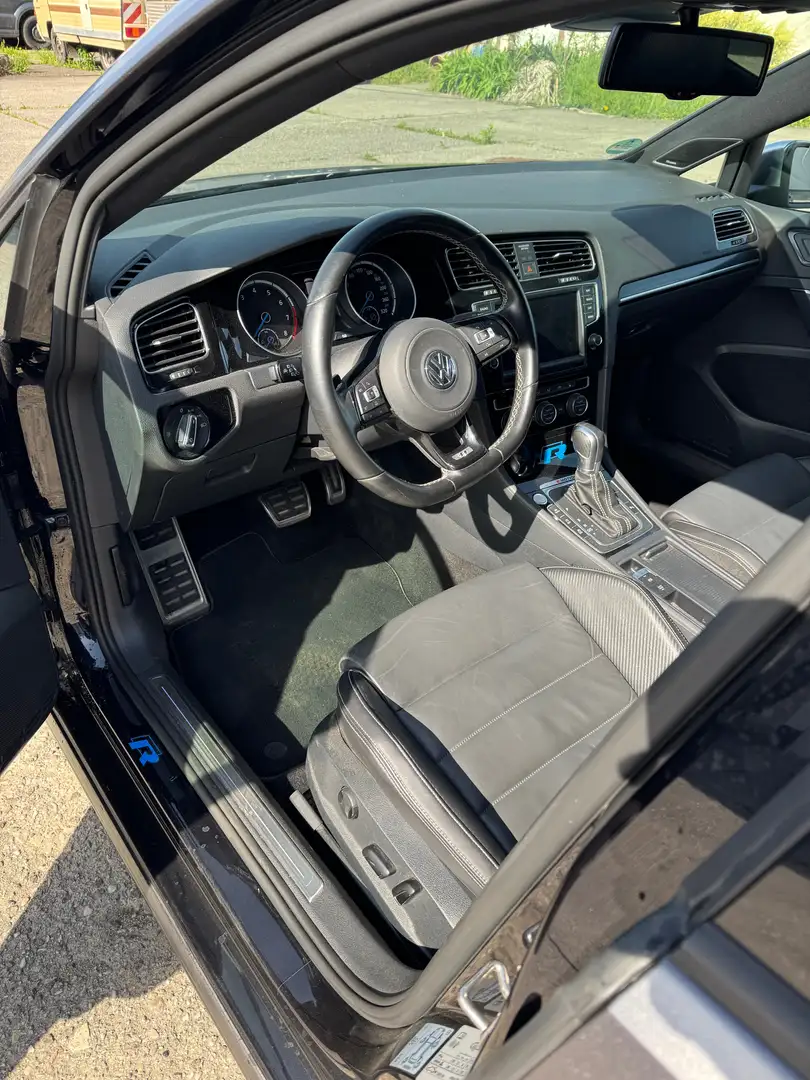 Vehicle image, number 5