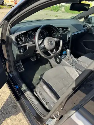 Vehicle image thumbnail, number 5