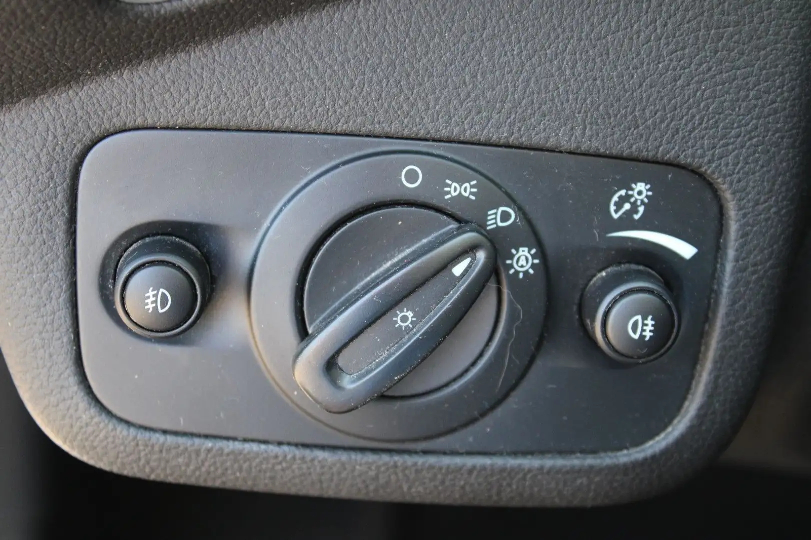 Vehicle image, number 20