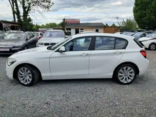 Vehicle image thumbnail, number 8