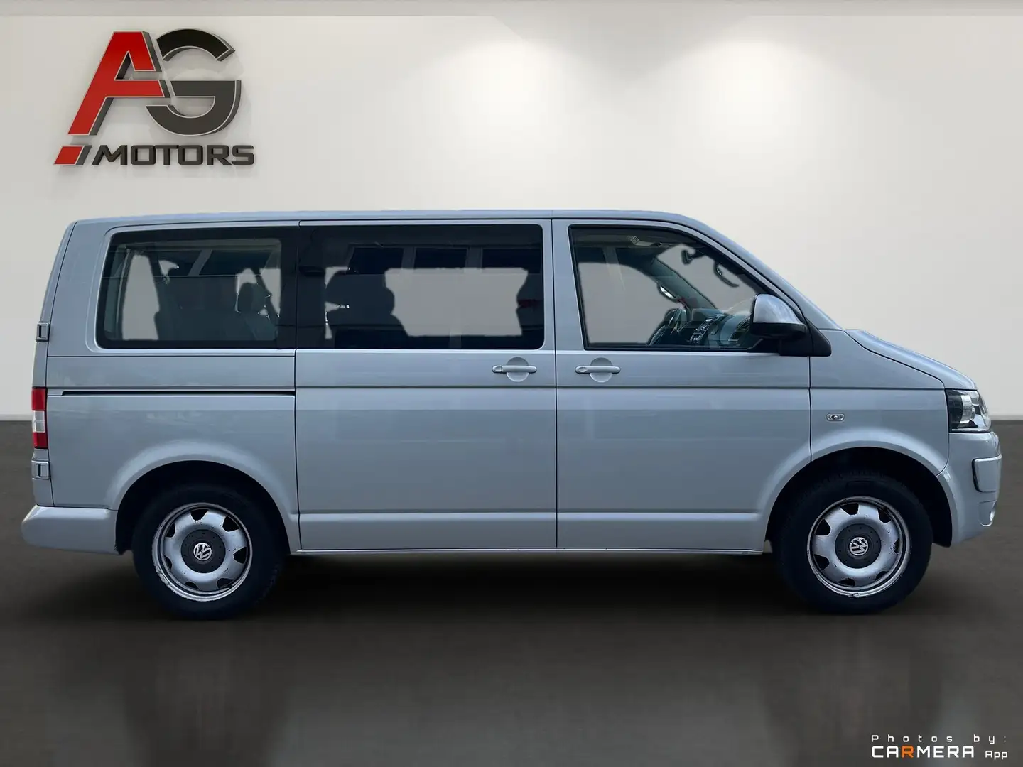 Vehicle image, number 4