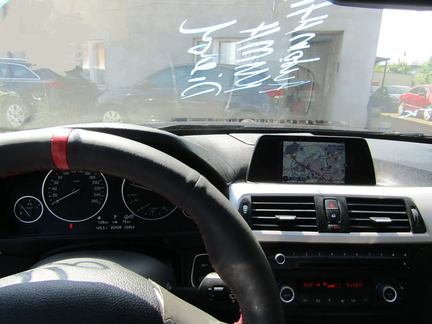 Vehicle image, number 2