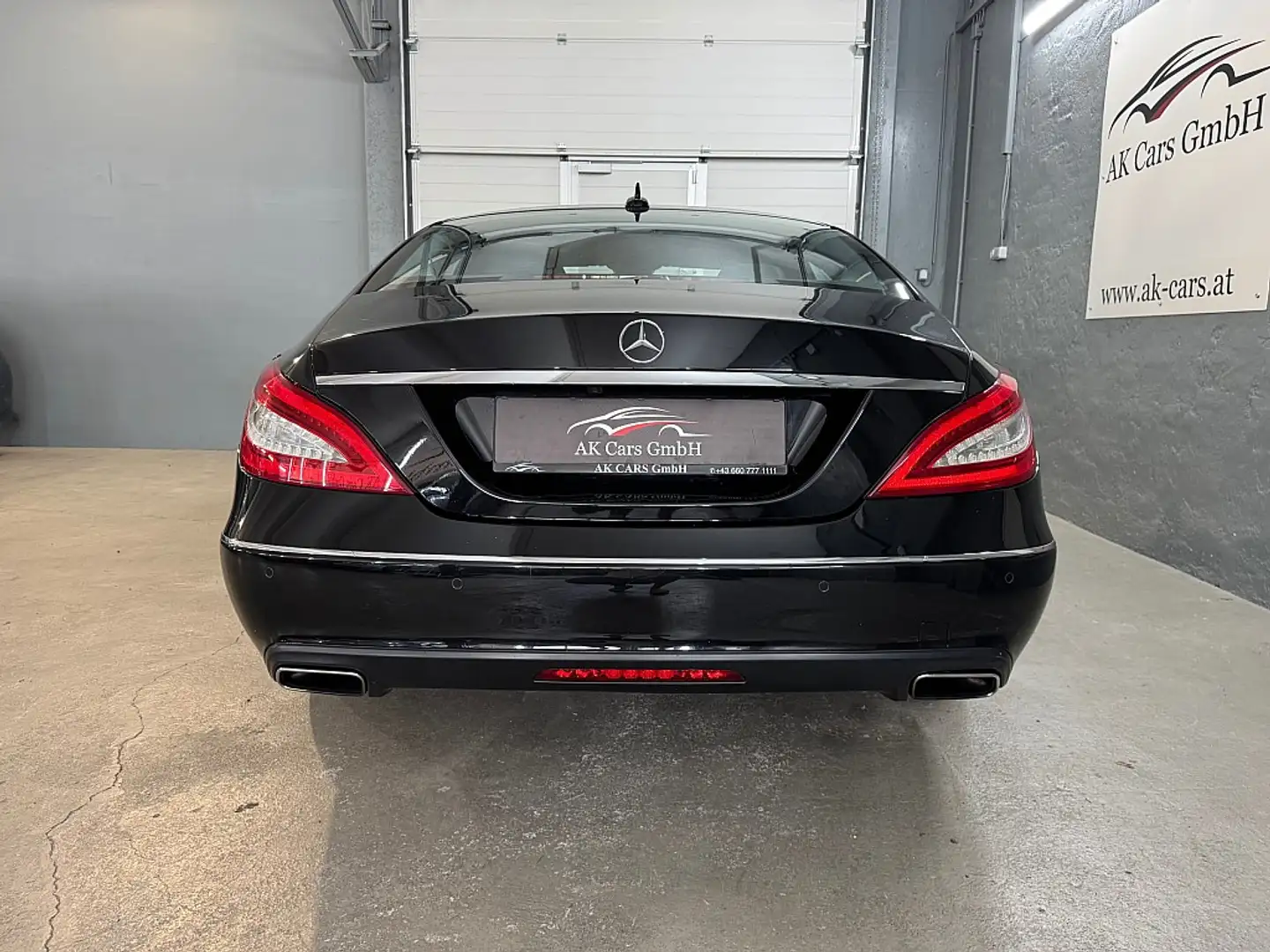 Vehicle image, number 11