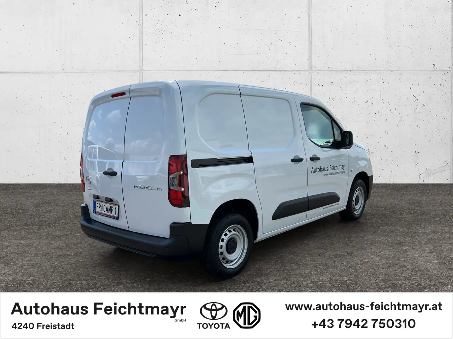 Vehicle image, number 5