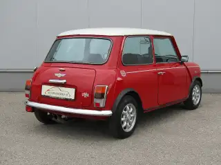 Vehicle image thumbnail, number 5