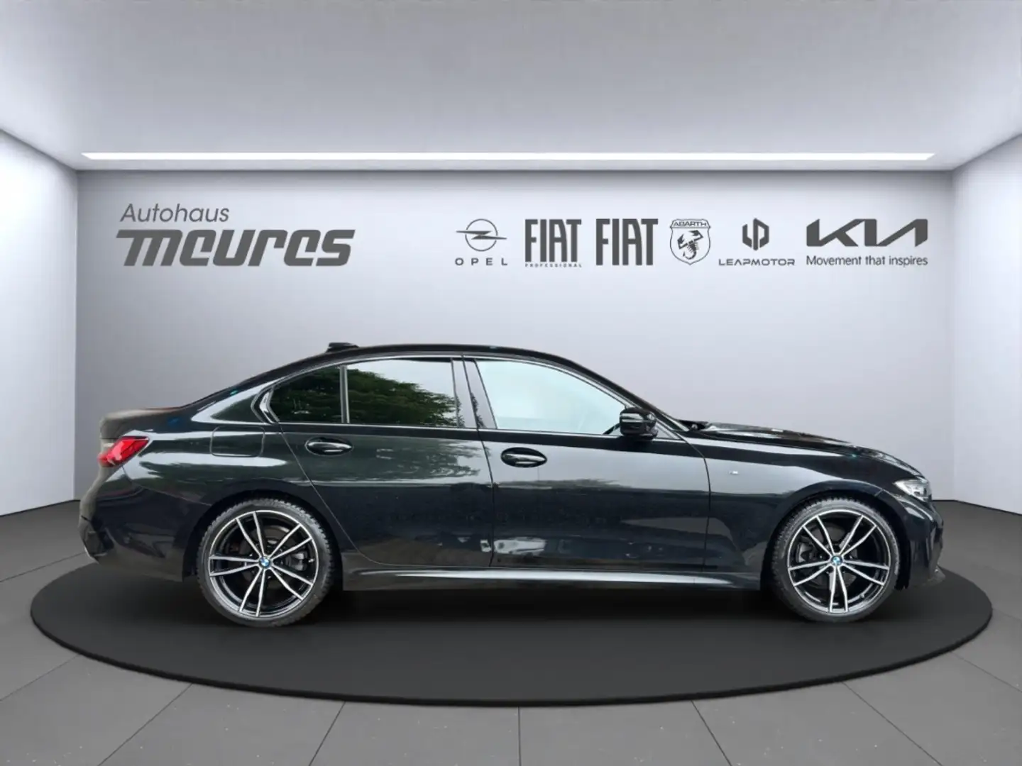 Vehicle image, number 5