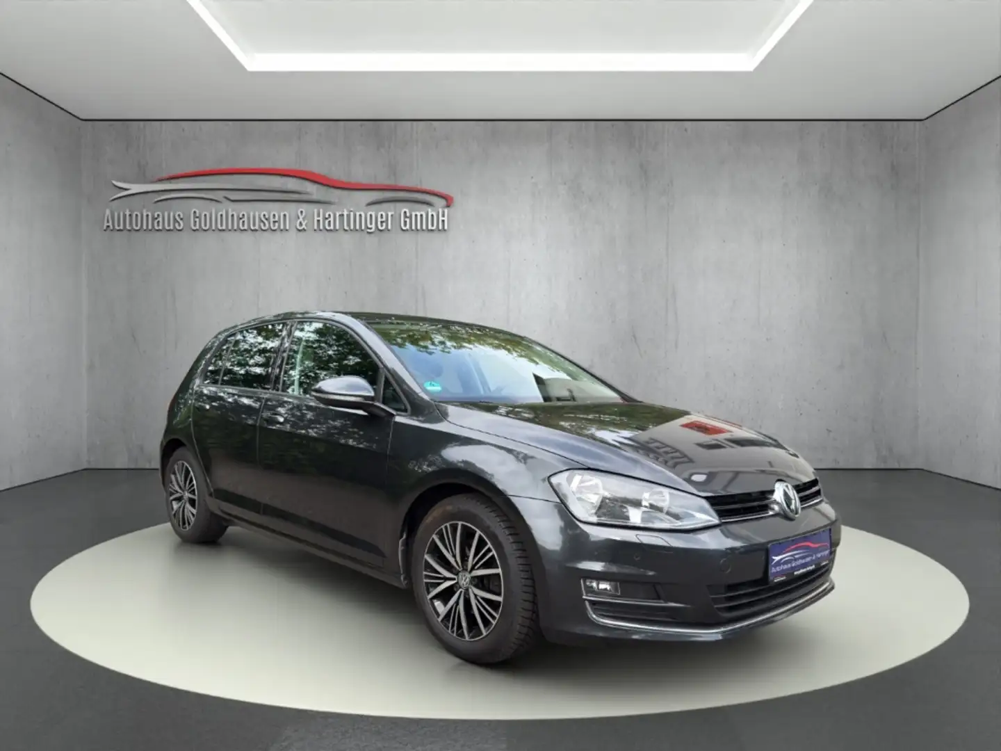 Vehicle image, number 8