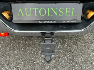 Vehicle image thumbnail, number 5