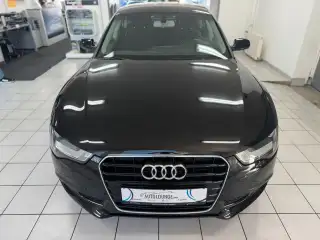 Vehicle image thumbnail, number 4
