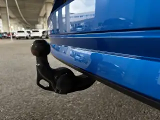 Vehicle image thumbnail, number 13