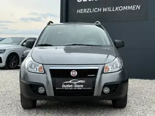 Vehicle image thumbnail, number 2