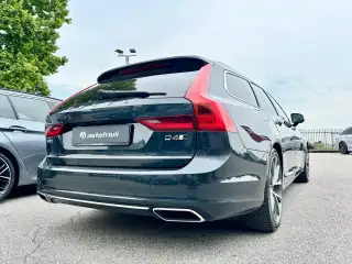 Vehicle image thumbnail, number 4