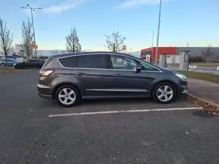 Vehicle image thumbnail, number 8