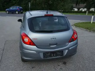 Vehicle image thumbnail, number 6