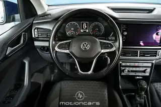 Vehicle image thumbnail, number 9