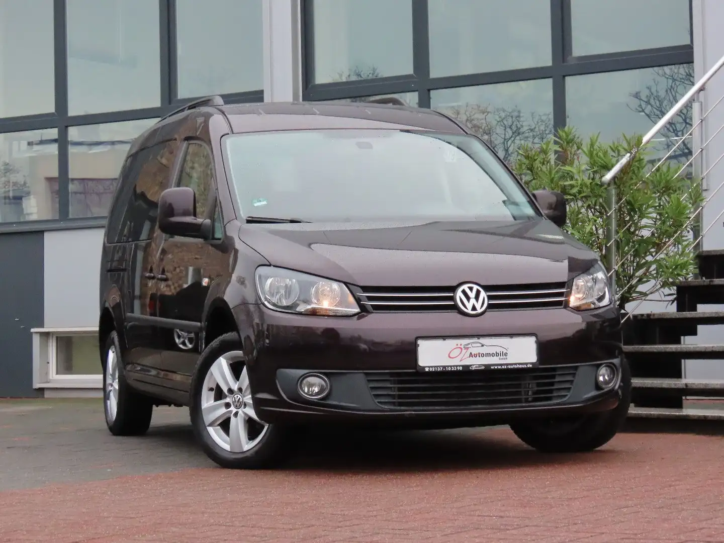 Vehicle image, number 1