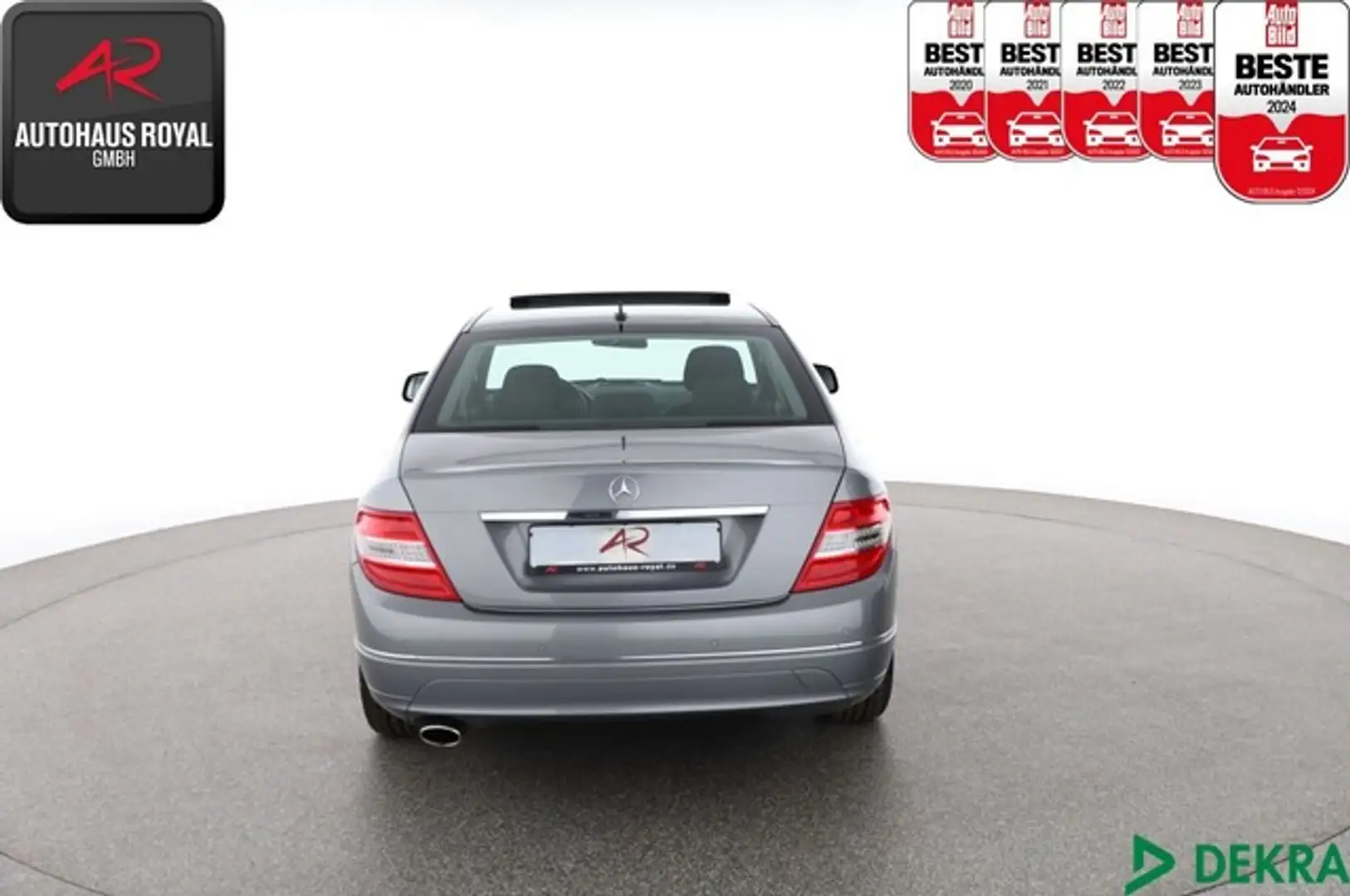 Vehicle image, number 4