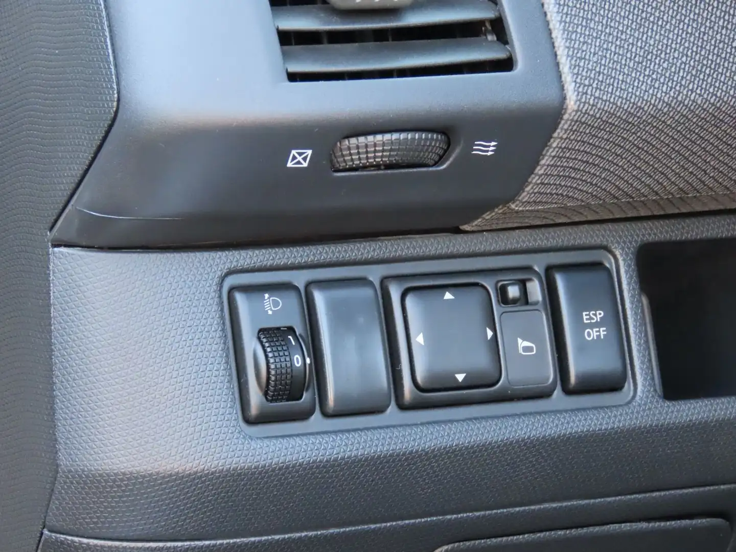 Vehicle image, number 17