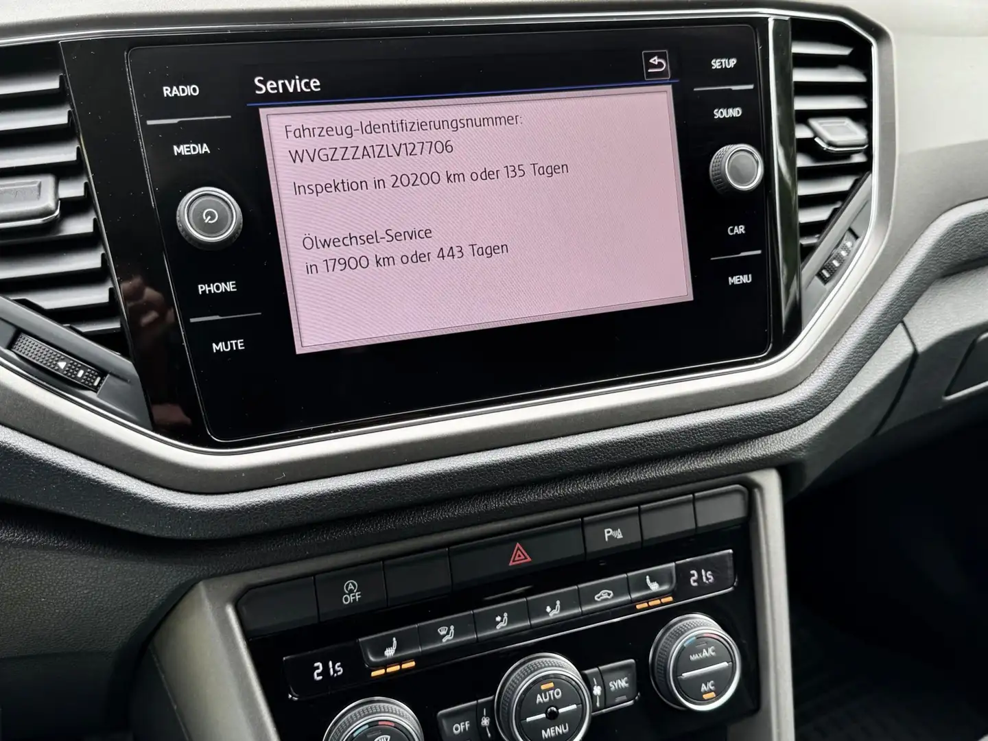 Vehicle image, number 9