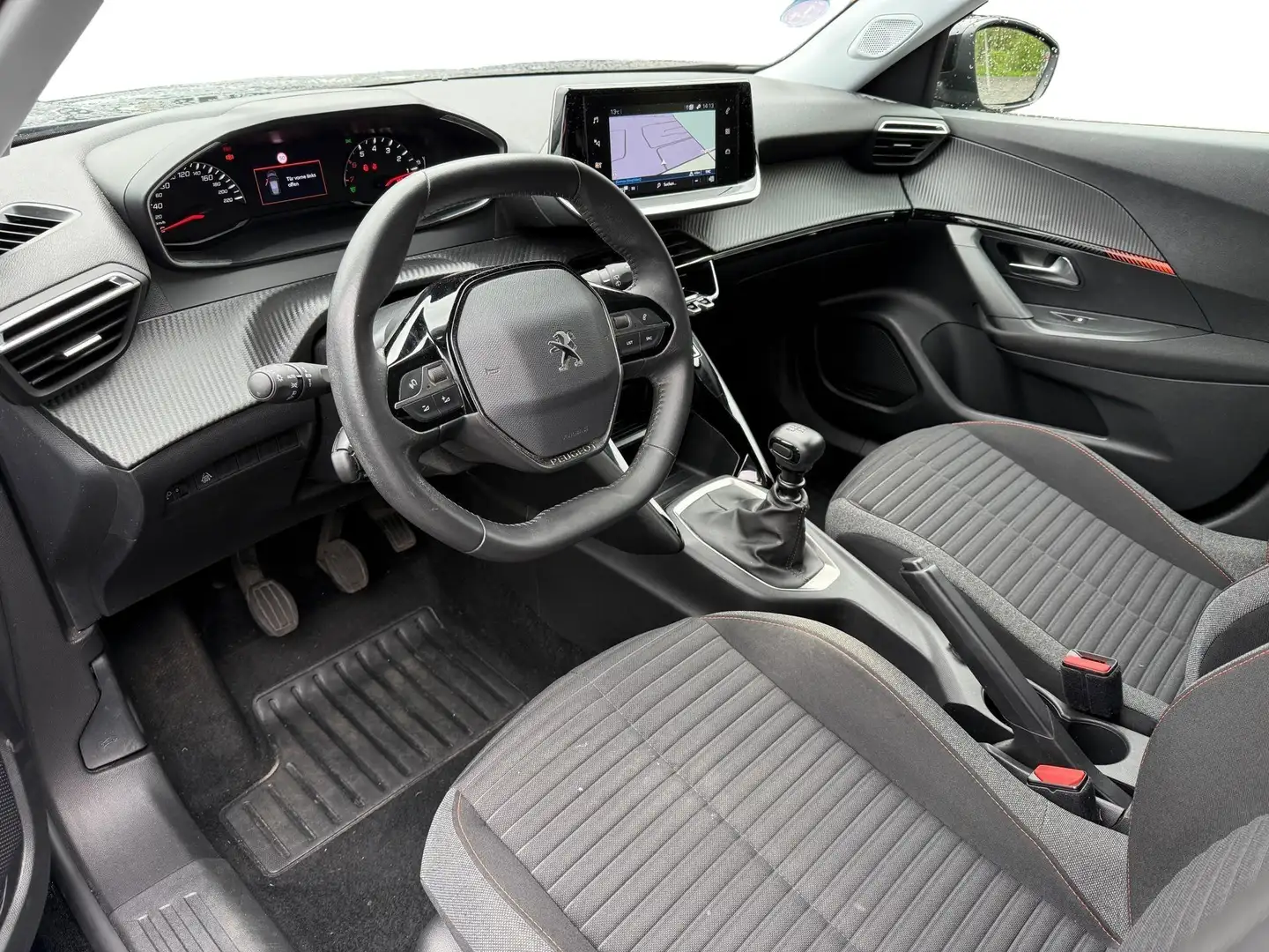 Vehicle image, number 8