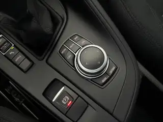 Vehicle image thumbnail, number 18