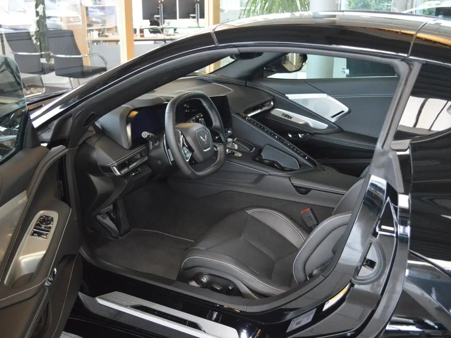 Vehicle image, number 9