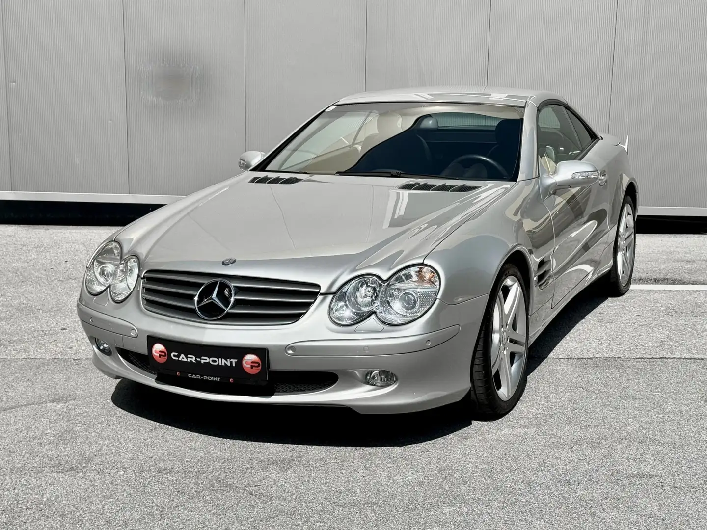 Vehicle image, number 1