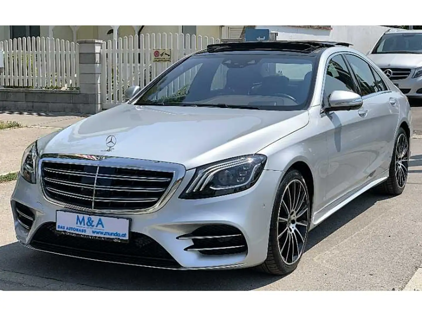 Vehicle image, number 1