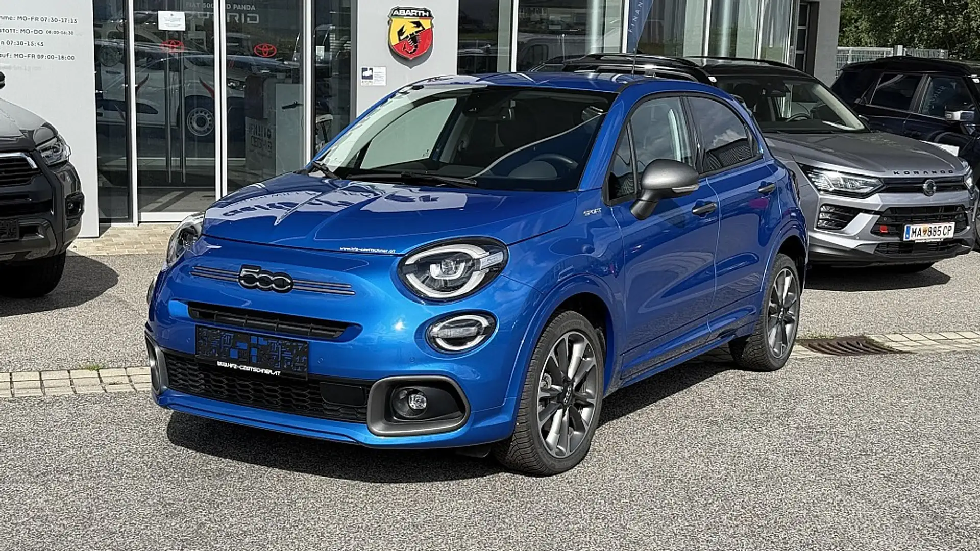 Vehicle image, number 1