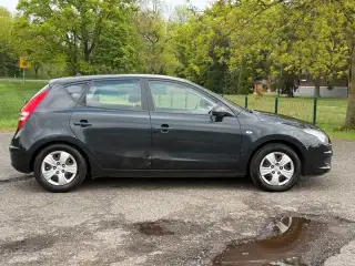 Vehicle image thumbnail, number 8