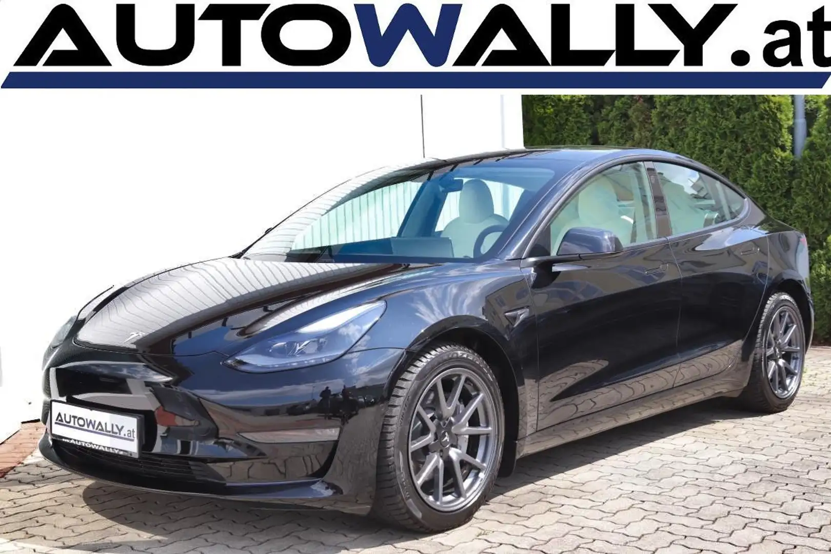 Vehicle image, number 1