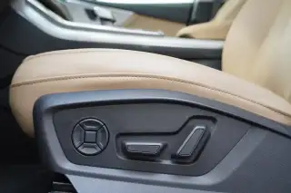 Vehicle image thumbnail, number 17