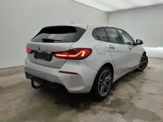 Vehicle image thumbnail, number 3