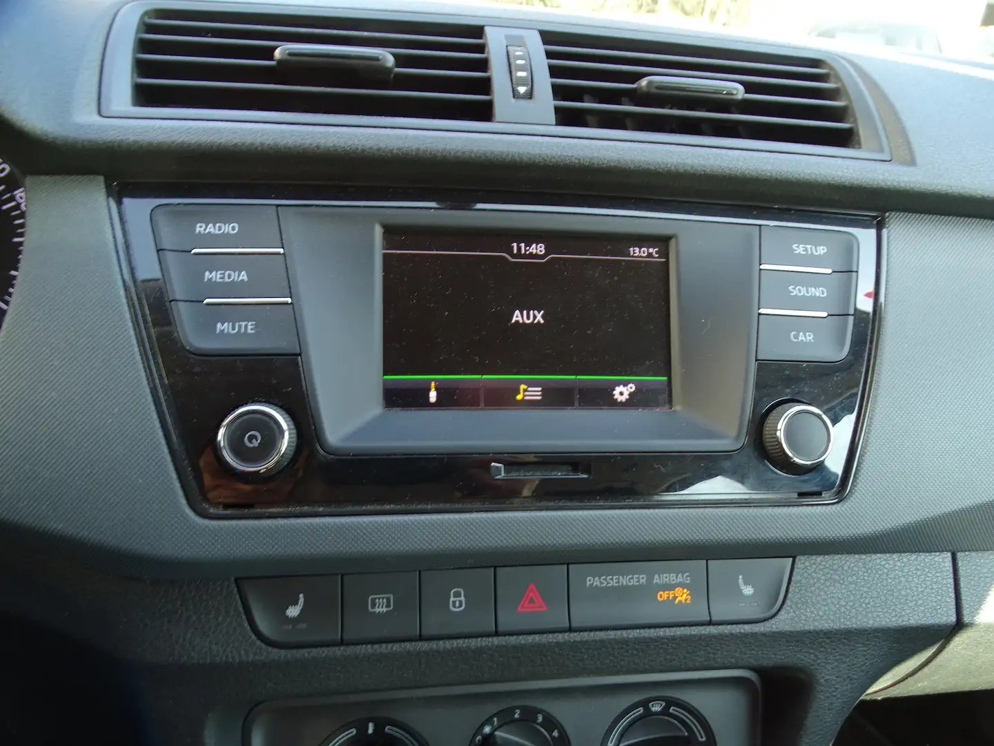 Vehicle image, number 11