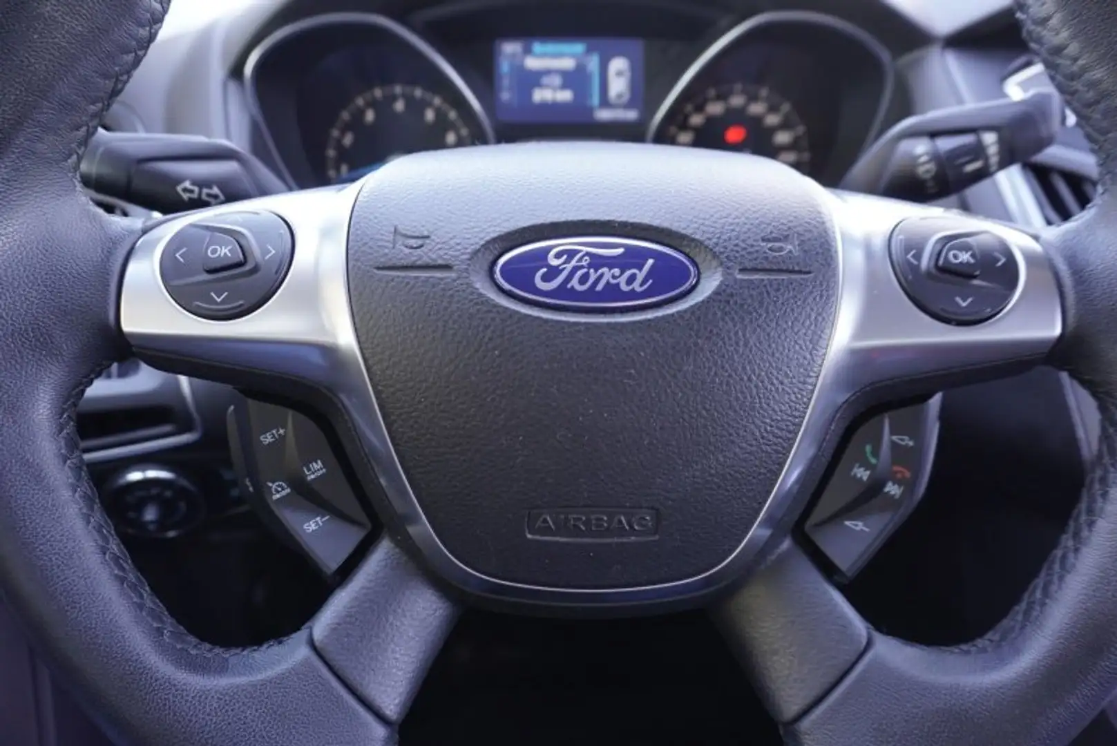 Vehicle image, number 18