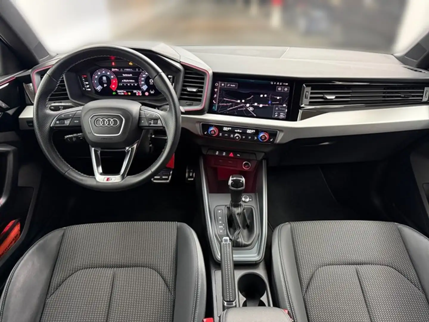 Vehicle image, number 19