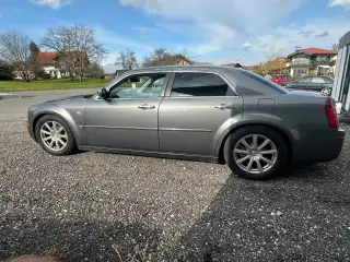 Vehicle image thumbnail, number 7