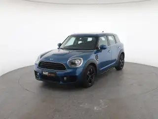 Vehicle image thumbnail, number 3