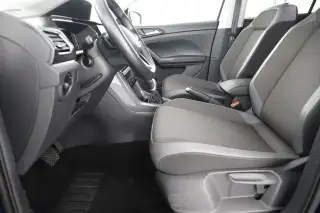 Vehicle image thumbnail, number 8