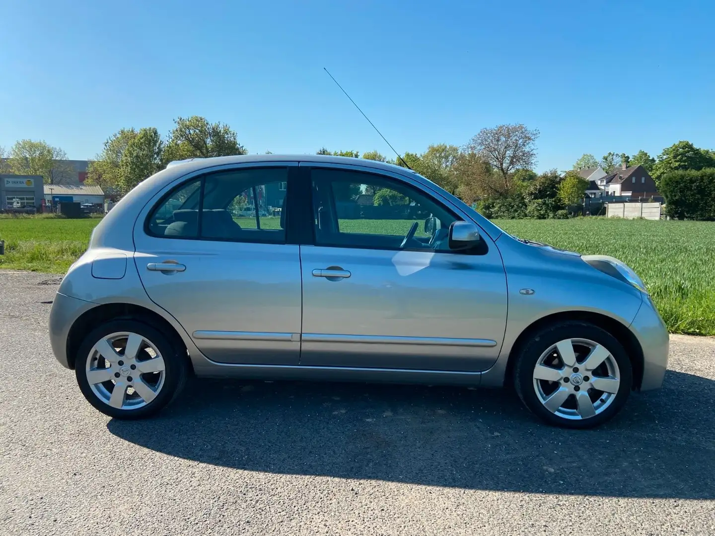 Vehicle image, number 7