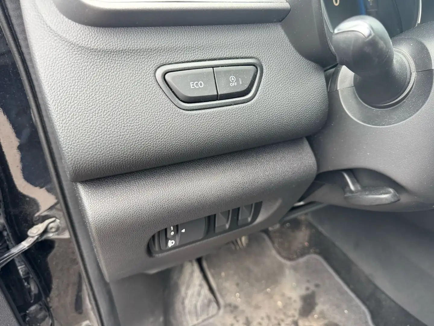 Vehicle image, number 8