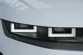 Vehicle image thumbnail, number 5