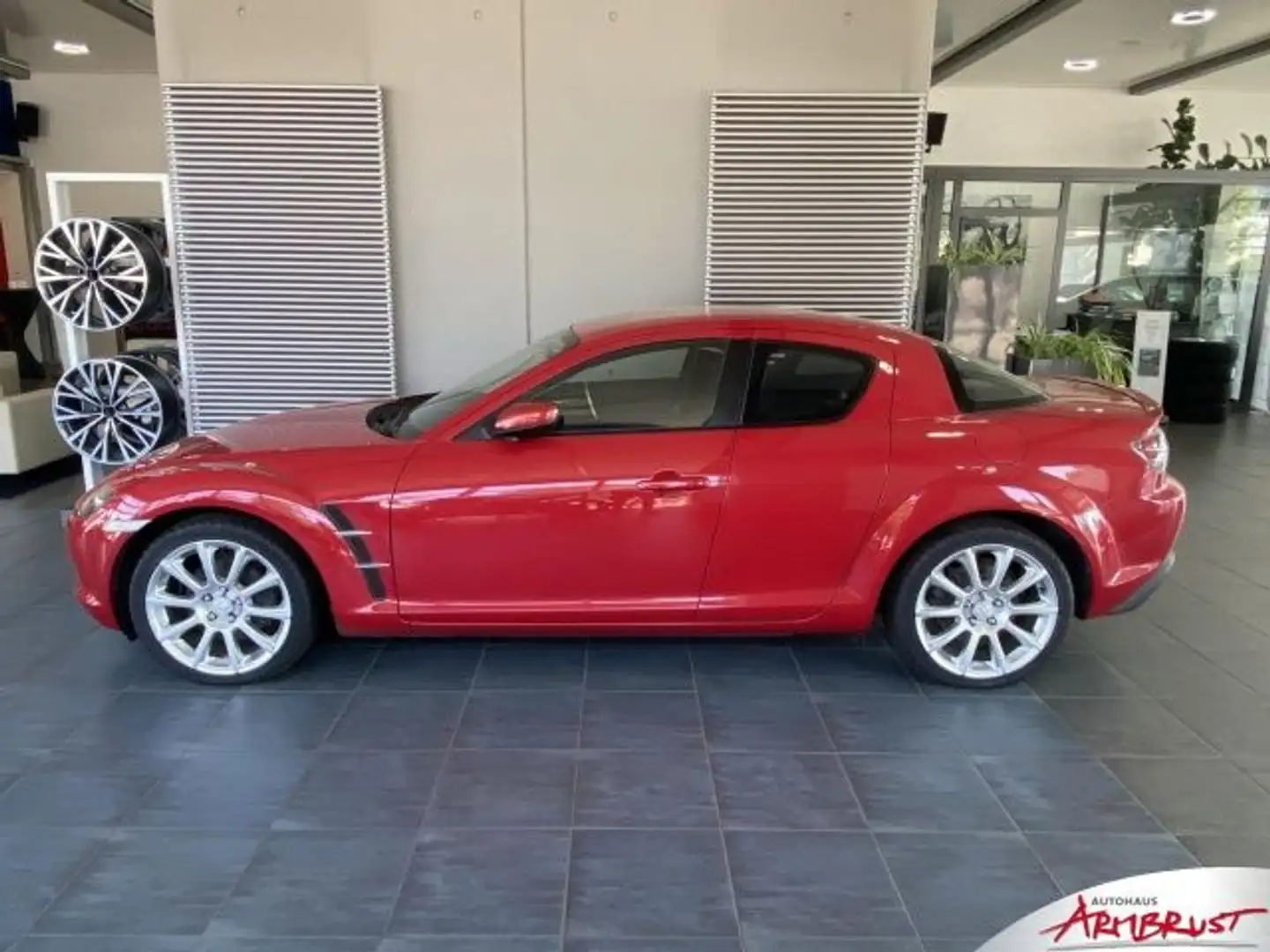 Vehicle image, number 3