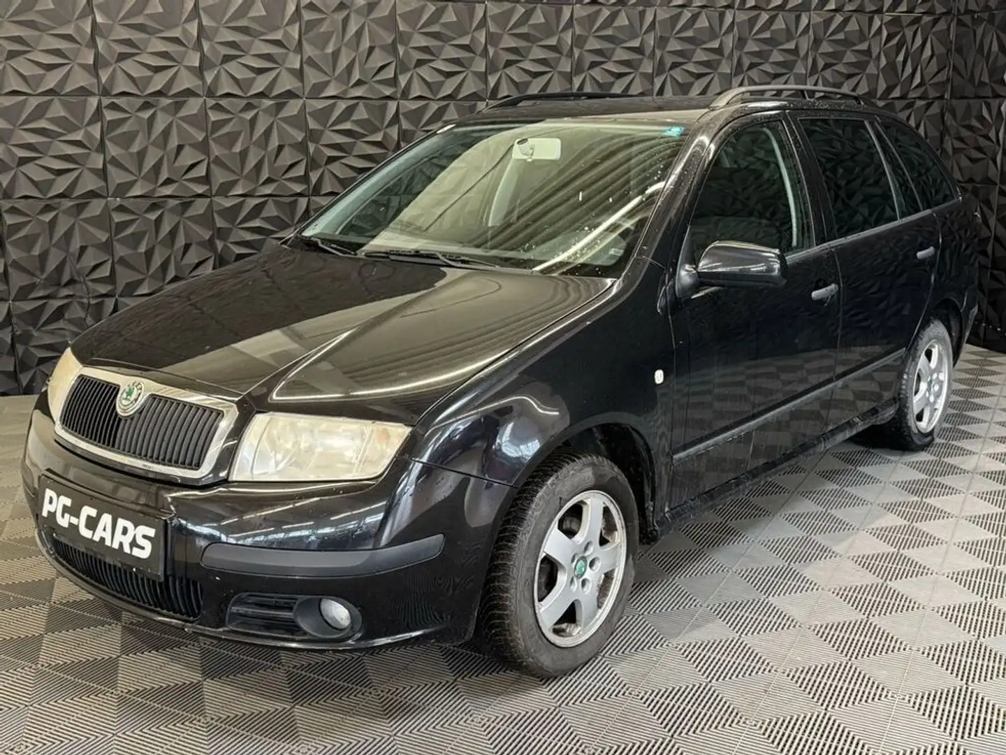 Vehicle image, number 7