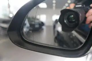 Vehicle image thumbnail, number 18