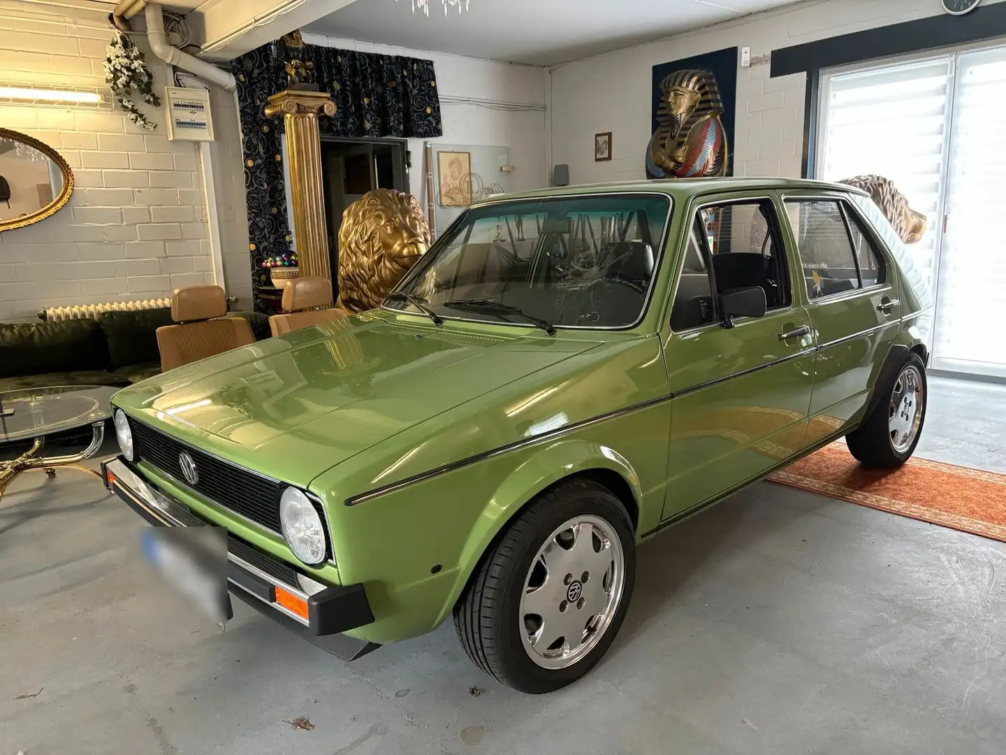 Vehicle image, number 1